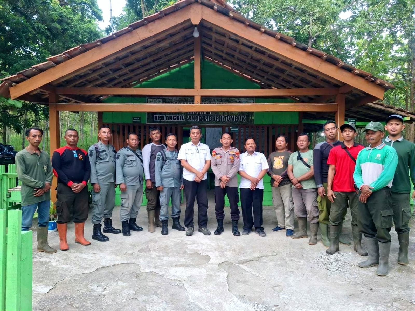 4c394ef0-467b-4c0e-866e-f8e858d97968